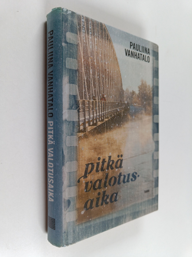 Pauliina Vanhatalo : Pitkä valotusaika