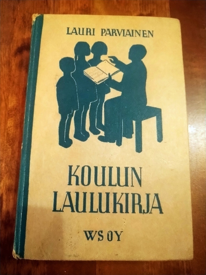 Koulun laulukirja Lauri Parviainen.