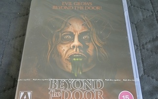 Beyond the Door - yhteys tuonpuoleiseen Blu-ray **muoveissa*