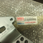 Yamaha YZF-R125 jalkatapin teline 5D7F744200. Uusi - pikkukuva 3