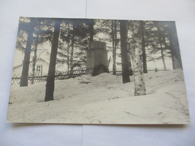 Värtsilä sankaripatsas 1928 * ei tv