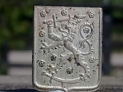 Kokardi Poliisi. Valkoinen. Halkaisija - 27 mm. Laattaapiiki