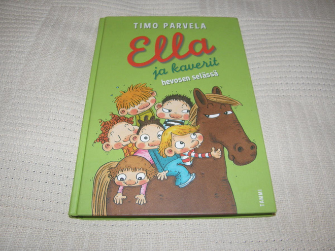 Timo Parvela Ella ja kaverit hevosen selässä