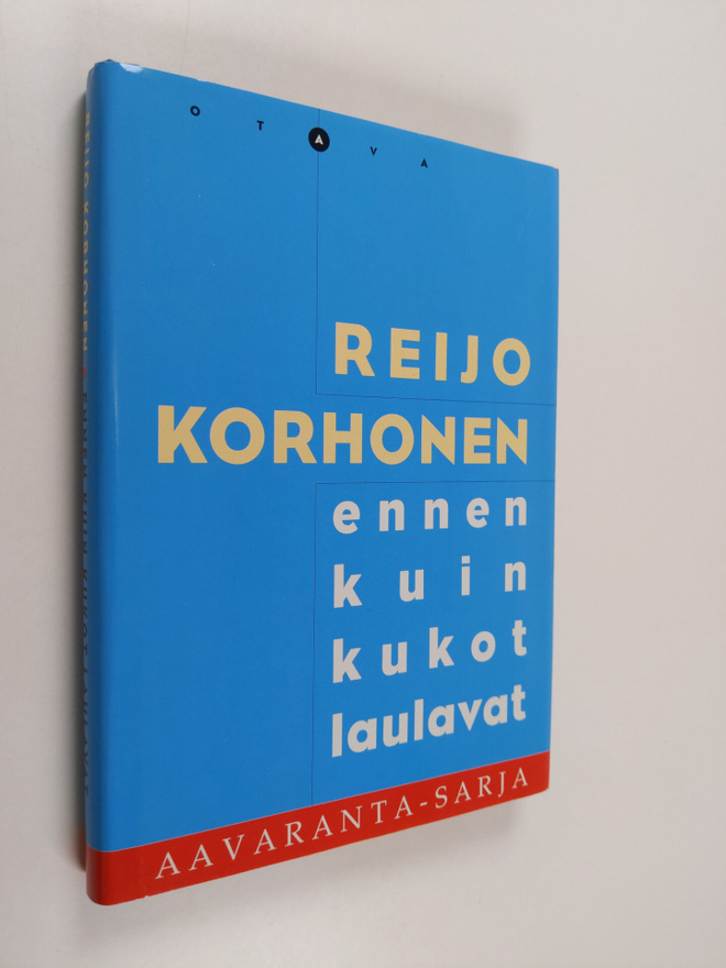 Reijo Korhonen : Ennen kuin kukot laulavat
