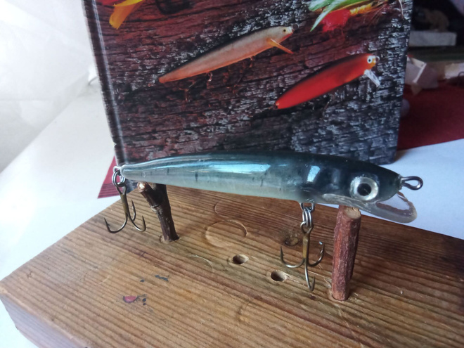 Surnui 8,5cm  Vaappu Jalokalalle