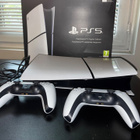 Myydään PS5 Slim Digital Edition + 2 ohjainta + takuu - pikkukuva 2