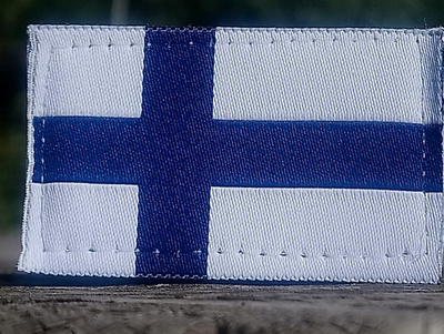 SA - Tarrallinen lippu. Koko - 50*30 mm. Hyväkuntoinen.