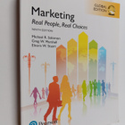 Michael R. Solomon : Marketing : real people, real choices - pikkukuva 1