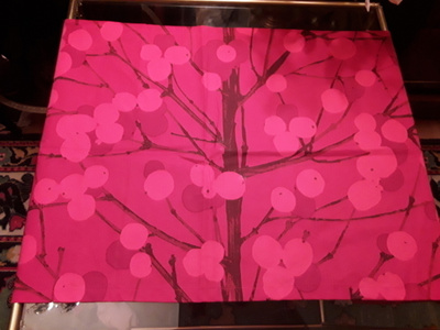 Marimekko lumimarja kaitaliina 117 x 40 cm