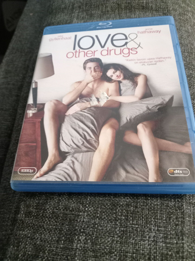 Love & other drugs