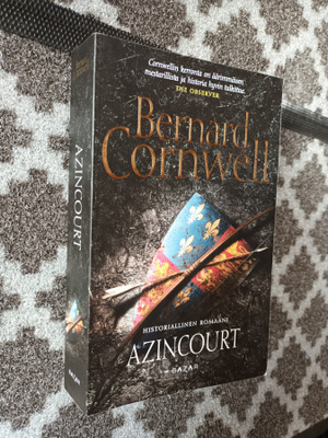 Bernhard Cornwell: Azincourt (suomennos)