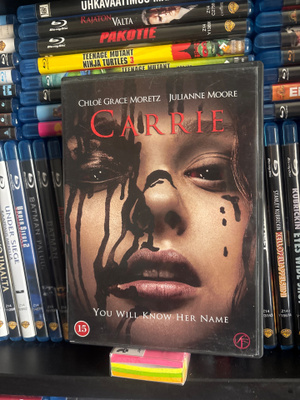 Carrie (2013)