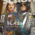 SLASH - WORLD ON FIRE CLASSIC ROCK LIMITED EDITION CD +LEHTI - pikkukuva 1