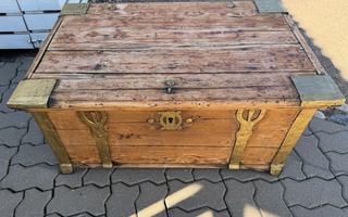 1800-luvun lopulta puinen arkku