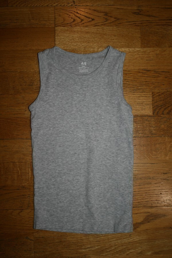 H&M LUOMU harmaa hihaton paita 134-140
