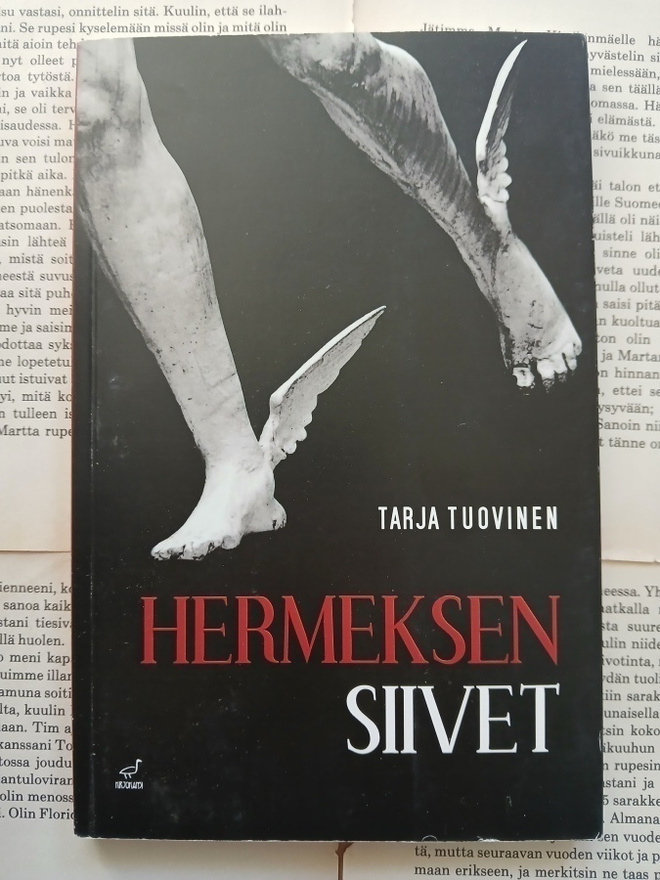 Tarja Tuovinen - Hermeksen siivet (nid.)