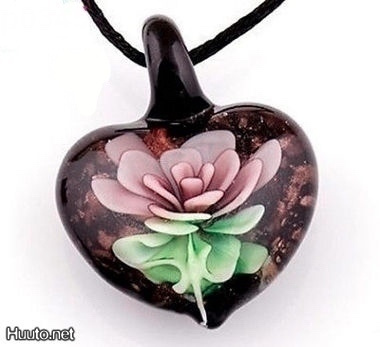 970 .. Murano Kaunis Lampwork Taidelasi .. Kaulakoru
