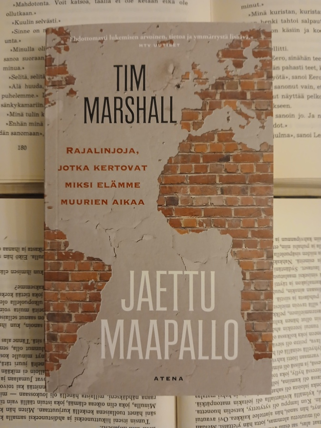 Tim Marshall - Jaettu maapallo (pokkari)