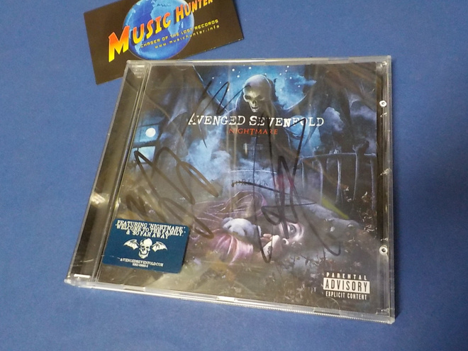 AVENGED SEVENFOLD - NIGHTMARE CD KOLMELLA NIMMARILLA