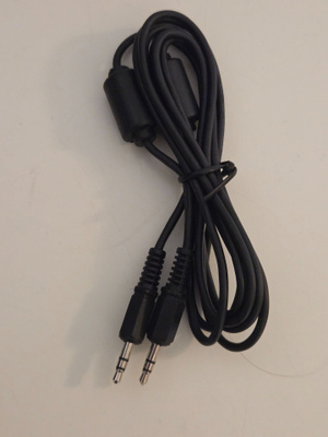 3.5mm AUX johto 2m (KÄYTTÄMÄTÖN)