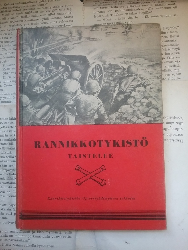Rannikkotykistö taistelee (sid.)