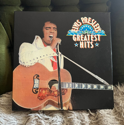 Elvis Presley Greatest Hits, GELV-6A. 7 levyn boxset.