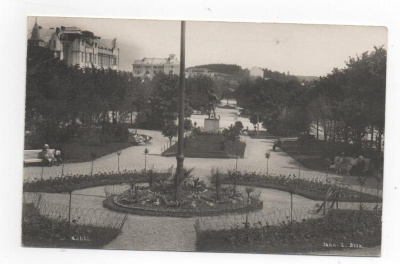 LAHTI: Kaupungintalon puistoa 1930- luvulla (John.L.Böök)