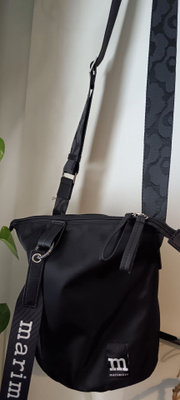 Marimekko Carry All Solid-laukku Uusi!