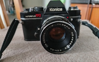 Konica Autoreflex TC