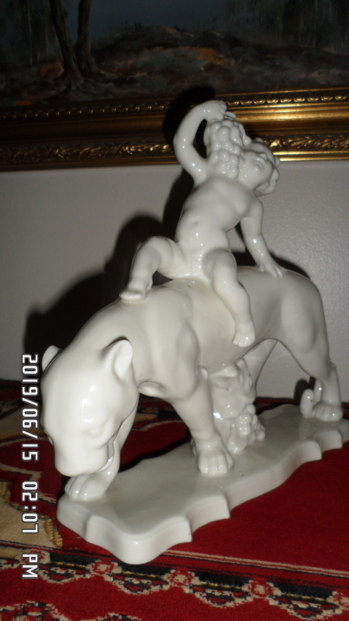 ART DECO, BACCUS PANTTERILLA PIT. 27,5 CM VEISTOS / FIGURI