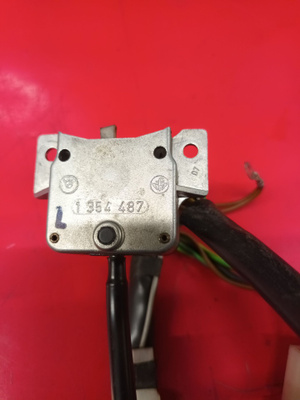 Vilkkuviiksikatkaisn BMW E12/E24/ E3/ E9, 1354487