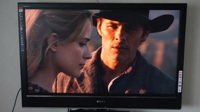 Sony 46" Bravia KDL-46D3000 tv ja seinäteline