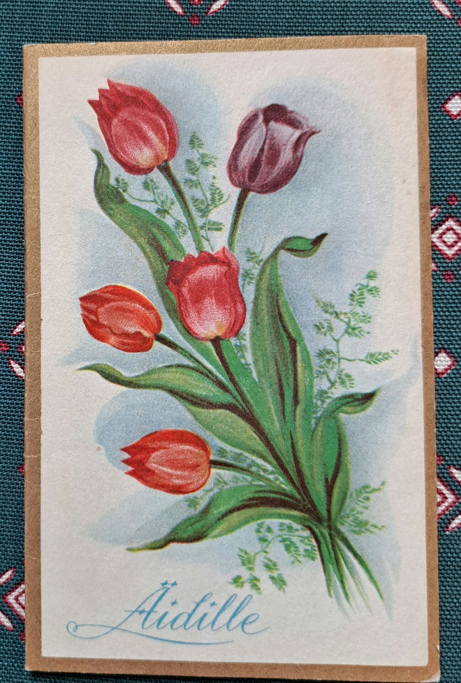Kukkia,tulppaanit, taittokortti, kulkenut