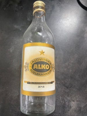 Vanha 1 tähden jaloviinapullo