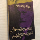 Sigmund Freud Arkielämämme psykopatologiaa - pikkukuva 1