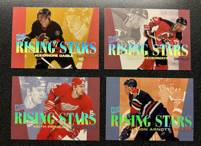 1995-96 Ultra Rising Stars  0,40 eur kpl tai 4 kpl  1,2 euro