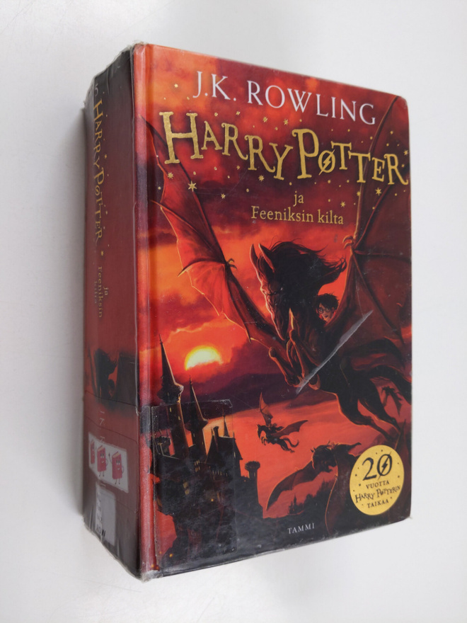 J. K. Rowling : Harry Potter ja Feeniksin kilta