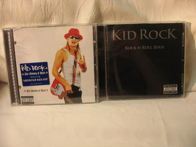 Paketissa 2* Kid Rock CD.