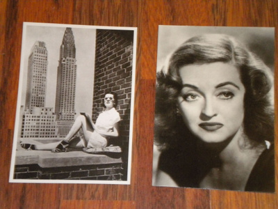 postikortti: Bette Davis & New York