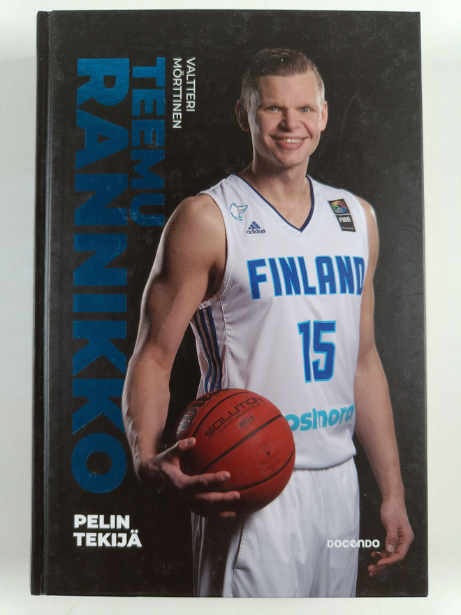 Valtter Mörttinen : Teemu Rannikko - Pelin tekijä