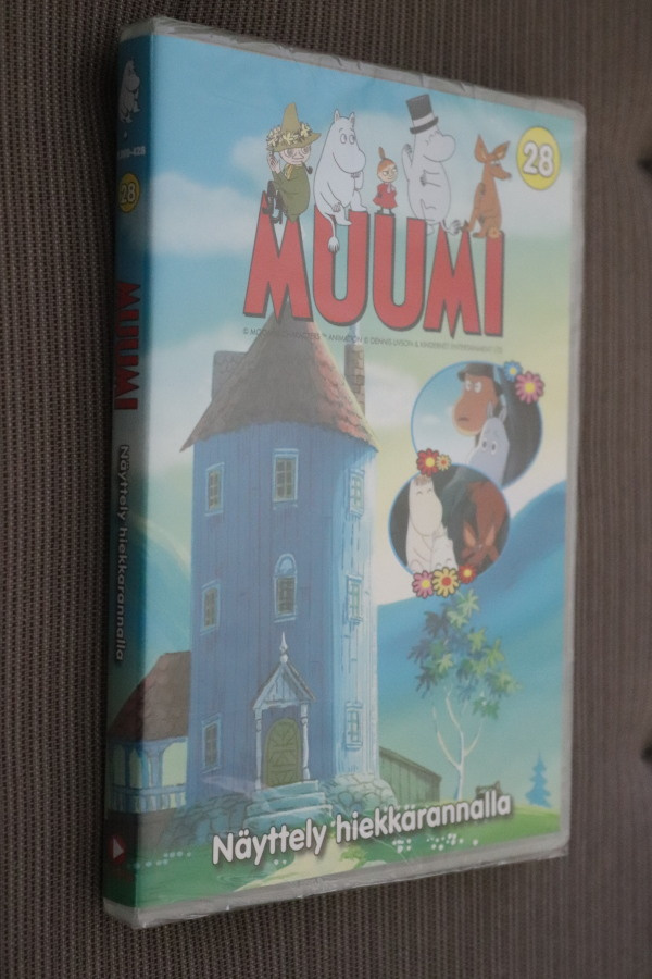 DVD Muumi 28 Näyttely hiekkarannalla ( uusi 1990-1991 )
