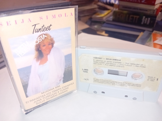 C-kasetti Seija Simola : Tunteet ( SIS POSTIKULU  )