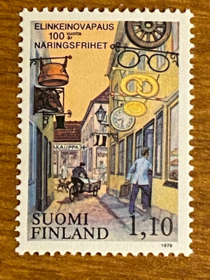 ELINKEINOVAPAUS 100 VUOTTA**
