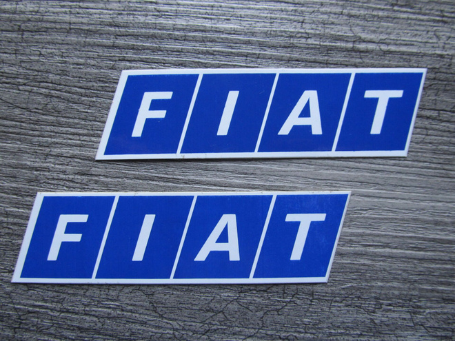 FIAT.....2 x samanlainen tarra.