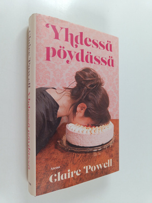 Claire Powell : Yhdessä pöydässä