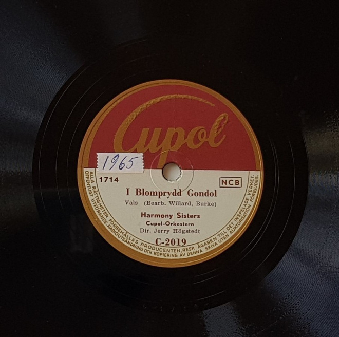 Savikiekko 1950 - Harmony Sisters - Cupol C-2019