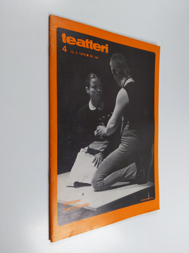 Teatteri 4/1978