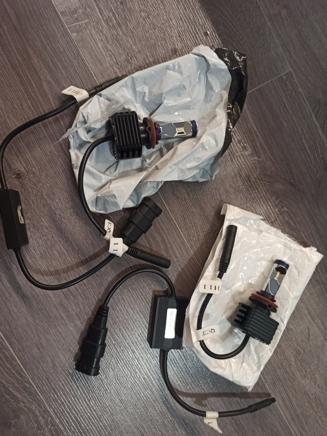 Led H11 Autolite teho poltin pari,käyttämättömät.