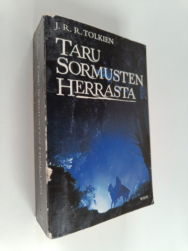 J.R.R. Tolkien : Taru sormusten herrasta 1-3