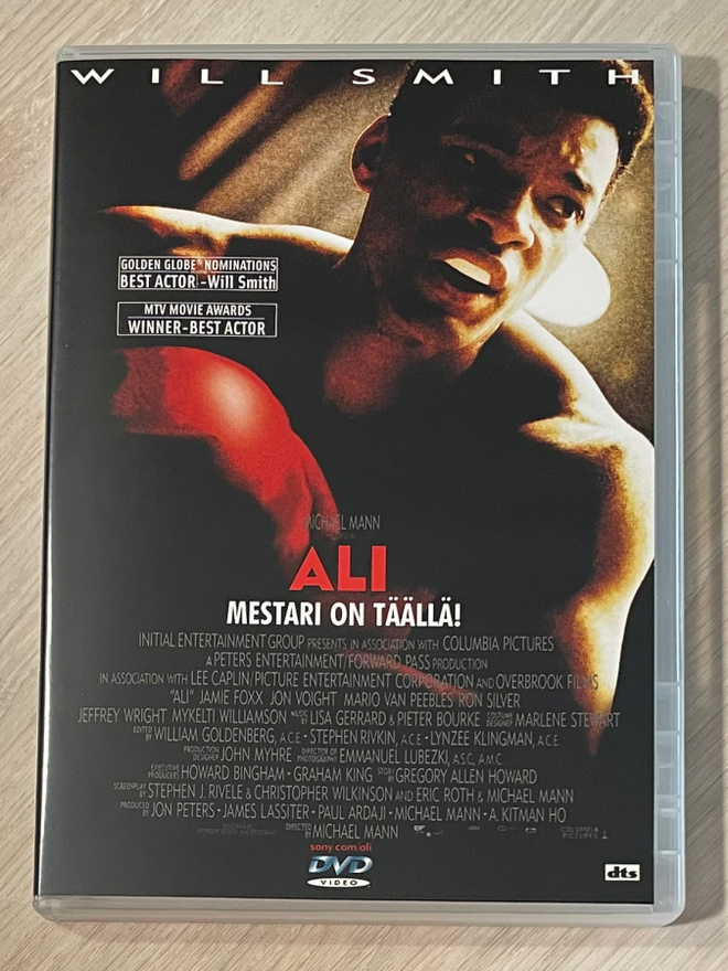 Michael Mann: ALI (2001) nyrkkeilijä Muhammad Alin tarina